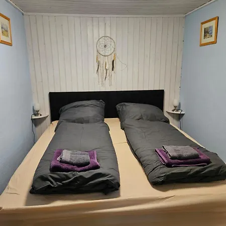 Ferienhaus 54 N 11,45 E *