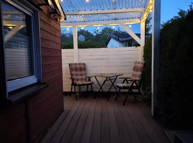 54 N 11,45 E Feriehus Poel