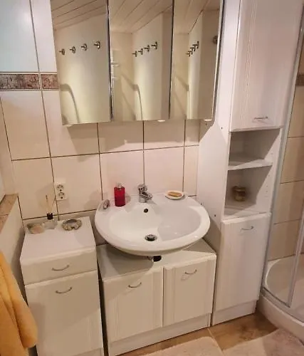 54 N 11,45 E *